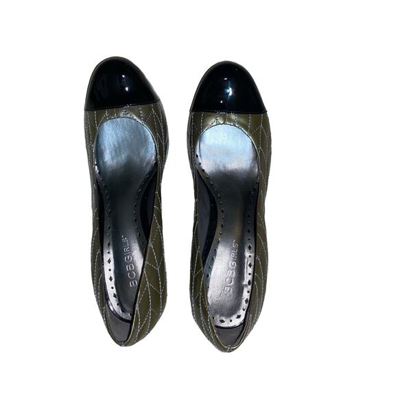 BCBGirls Quilted Black Cap Toe Leather Pump Heels Size 8.5B Army Green - Picture 5 of 15